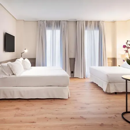 H10 Corregidor Boutique Hotel 3*