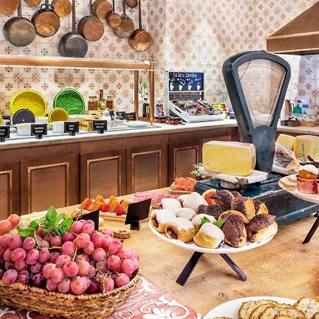 H10 Corregidor Boutique Отель 3*