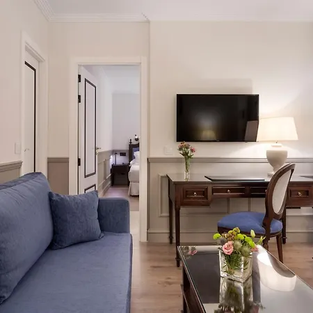 H10 Corregidor Boutique 3*