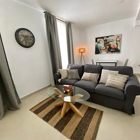 Gotoseville Altair Apartment *