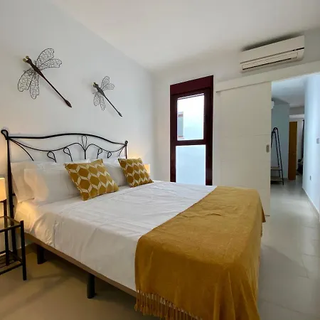 Gotoseville Altair Apartment