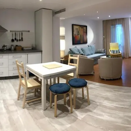 Corazon De Nervion, Excelente Ubicacion, Opcion Parking Apartment Seville