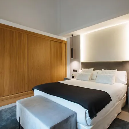Apartment Guadalupe 15 By Magno Seville