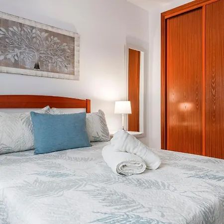 Ruisenor 10 Apartment *