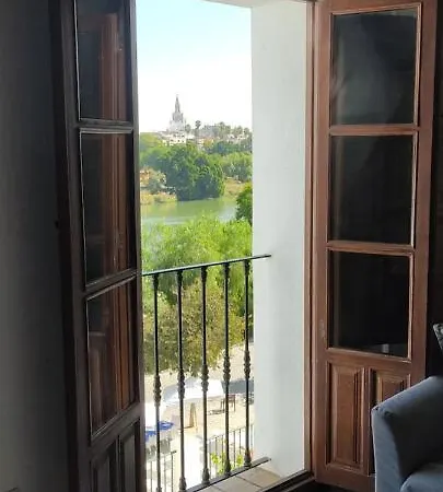 Trianabridgeviews Atico Con Vistas Al Puente De Triana Calle Castilla 38 Apartment Seville