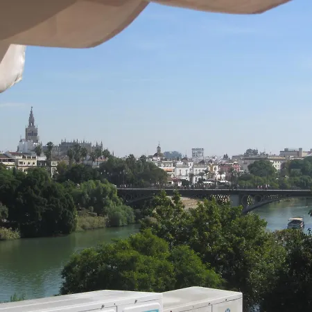 Trianabridgeviews Atico Con Vistas Al Puente De Triana Calle Castilla 38 Seville