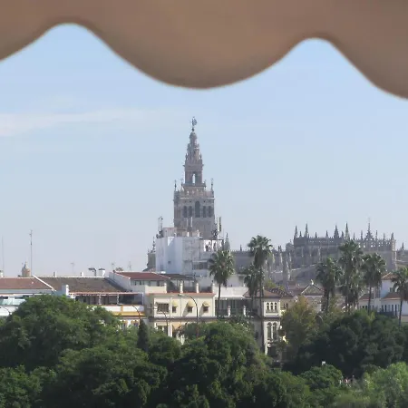 Apartment Trianabridgeviews Atico Con Vistas Al Puente De Triana Calle Castilla 38