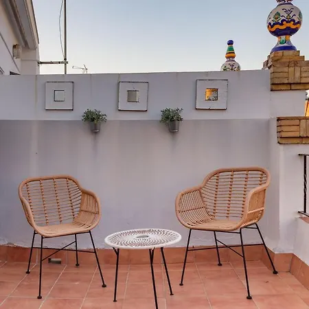Centriko Conteros Ii Apartment