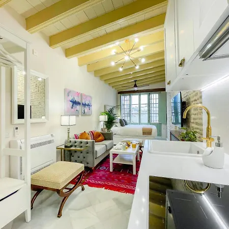 Juderia De Vi Luxury