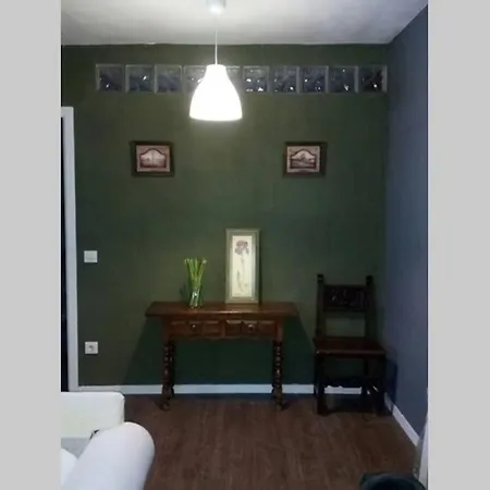 ,piso Completo En Buena Zona,wifi Y Aparcamiento *