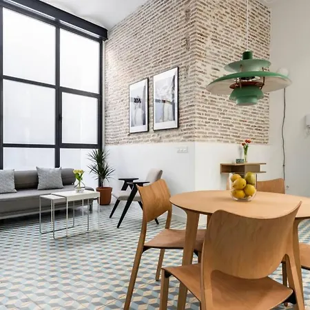 Apartment Pop Art, Alameda De Hercules,loft Casco Antiguo *