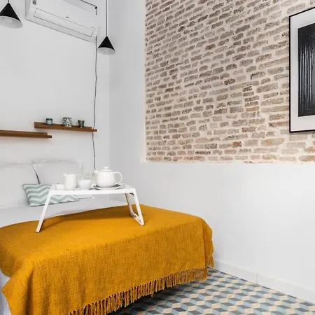Pop Art, Alameda De Hercules,loft Casco Antiguo * Seville
