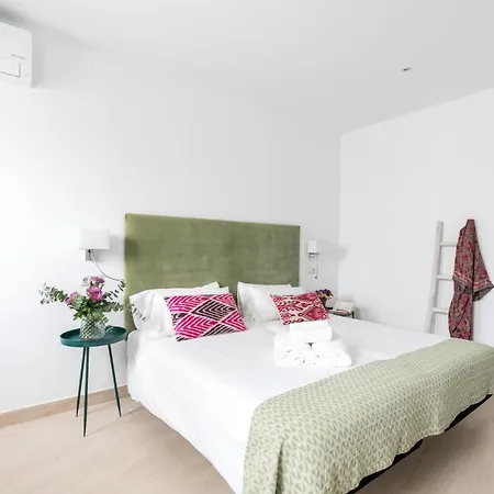 Rg Plaza Del Salvador Apartment