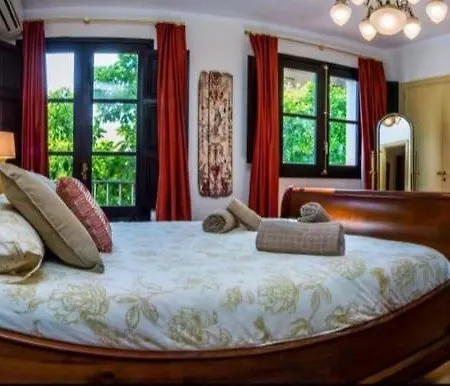 Apartment De Dos En Plaza Alfaro