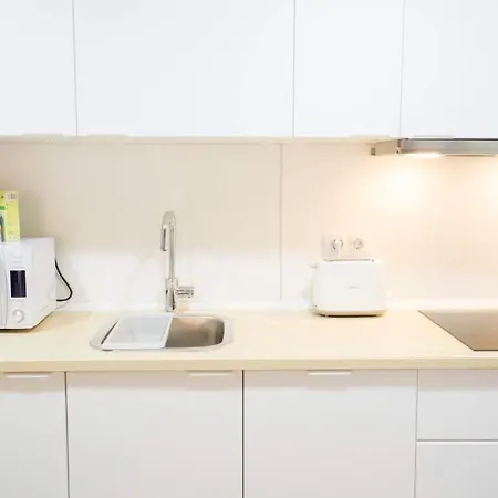 Rentalsevilla Escuelas Pias Apartment