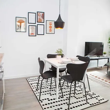 Alojarte Clavijo 5 * Seville