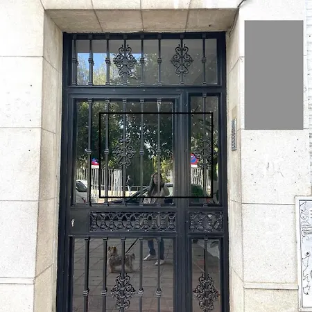 Selva La Bella. En El Corazon De Triana Seville