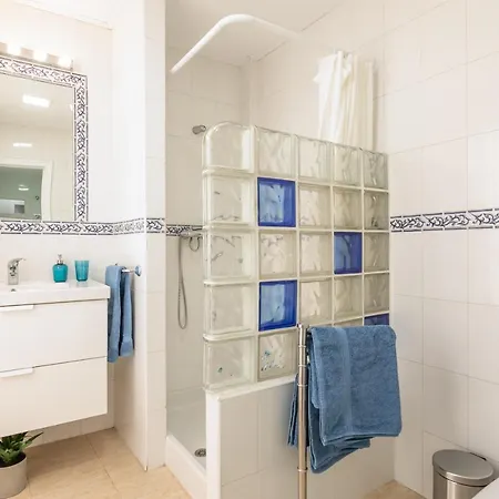 San Román. Disfrutar Un Sevillano Más Apartamento