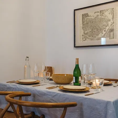 Apartment In Former Monastery With Patio In City Centre Free Parking Apartment *