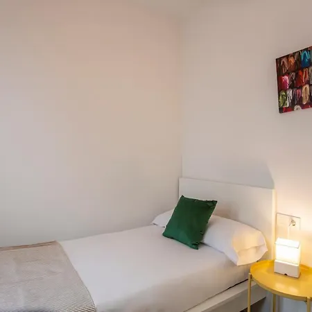 Jose Gestoso Urban Apartment