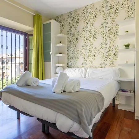 Padua Alameda House By Valcambre