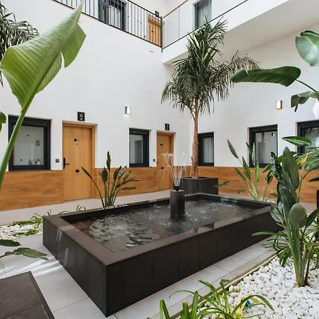 Guadalupe 15 By Magno - Penthouse With Private Solarium & Jacuzzi Apartment *