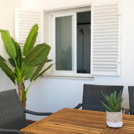아파트 San Pablo Premium Suites *