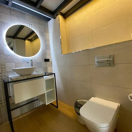 Loft Laura Nervion * Seville
