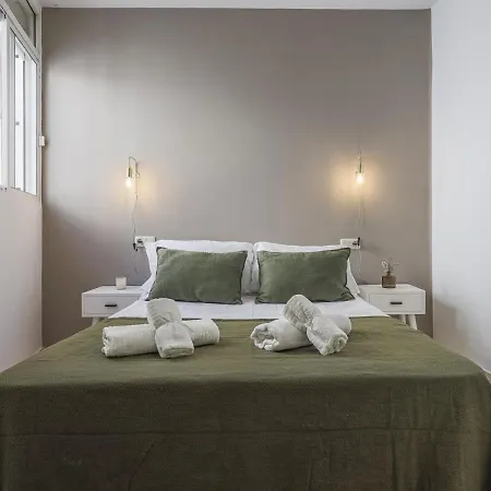 Canos De Carmona Apartment *