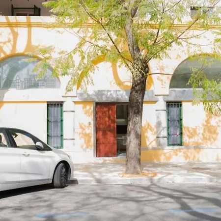 Apartamento A Estrenar Frente A La Plaza De Espana *