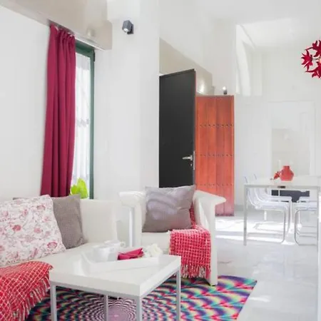 Apartment Apartamento A Estrenar Frente A La Plaza De Espana Seville