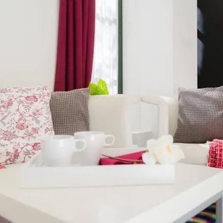 Apartamento A Estrenar Frente A La Plaza De Espana Apartment