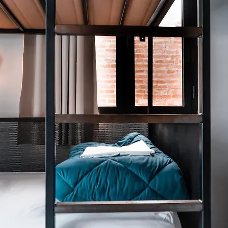 Joy Setas Coworking Hostel Sewilla