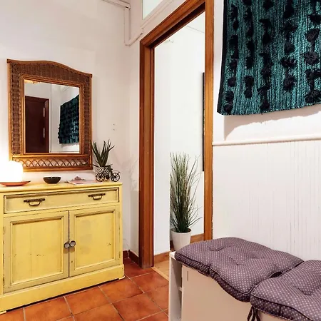 Alohamundi San Basilio Seville