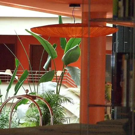 Hotel Ribera De Triana 4*