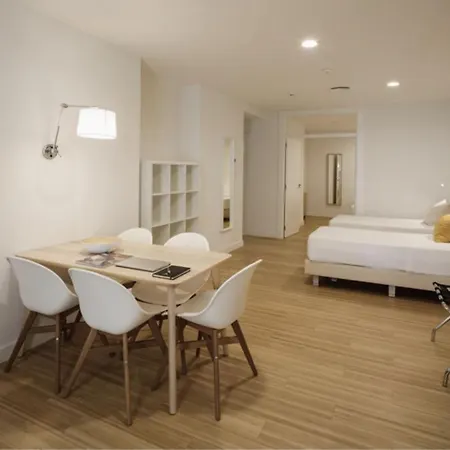 Mush Aparthotel *
