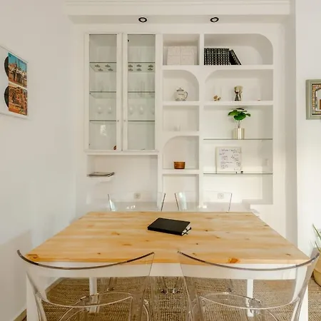 Cozy&quiet In Sanvicente St Andalusian Patio Apartment