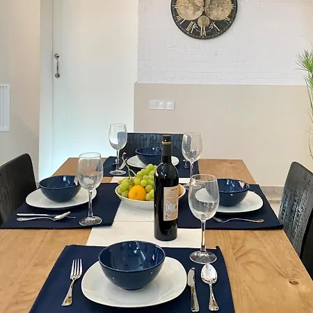 Apartment Tr3 Aparcamiento Incluido Familias Loft Almirante
