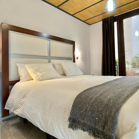 Tr3 Aparcamiento Incluido Familias Loft Almirante Apartment