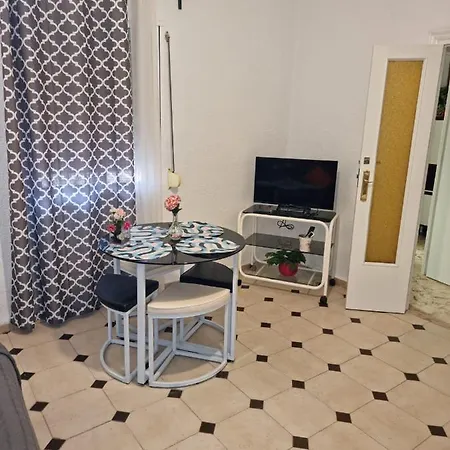 Wish Dolores Leon De Triana Apartment Seville