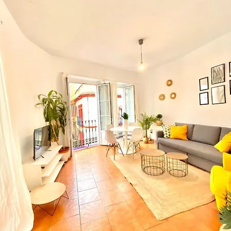 Apartment Comfortable Old Town, Parking Optional Seville