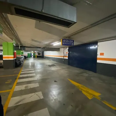 Acogedor Piso Con Parking Santa Justa Apartment