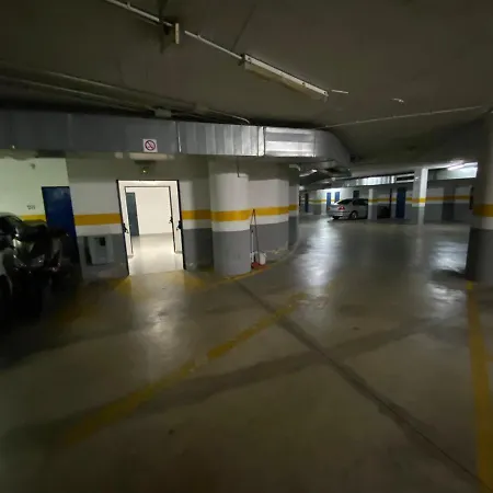 Acogedor Piso Con Parking Santa Justa Apartment