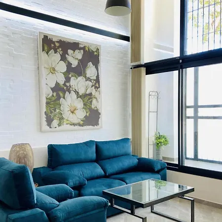 Tr1 Parking Incluido Loft Paseo Del Guadalquivir * Seville