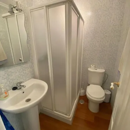 Apartment En Luis Montoto, Nervion. Centrico *