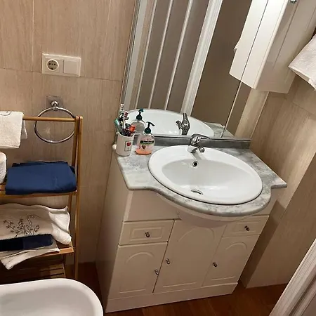 Apartment En Luis Montoto, Nervion. Centrico Seville