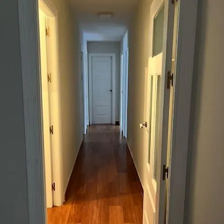 Apartment En Luis Montoto, Nervion. Centrico Seville