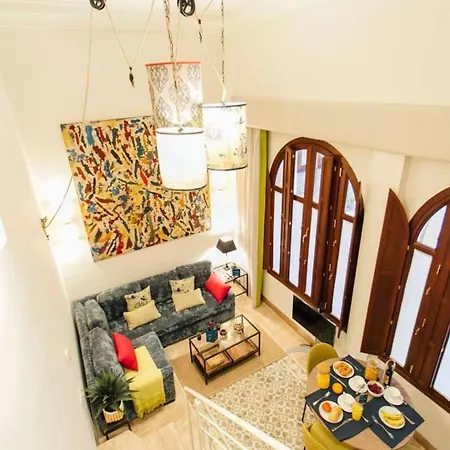 New With Height- 2bd 1bth- Pajaritos Apartment *