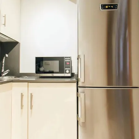 New With Height- 2bd 1bth- Pajaritos Apartment *