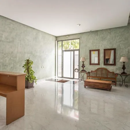 Apartment One&lux - Stylish Near Plaza De Espana
